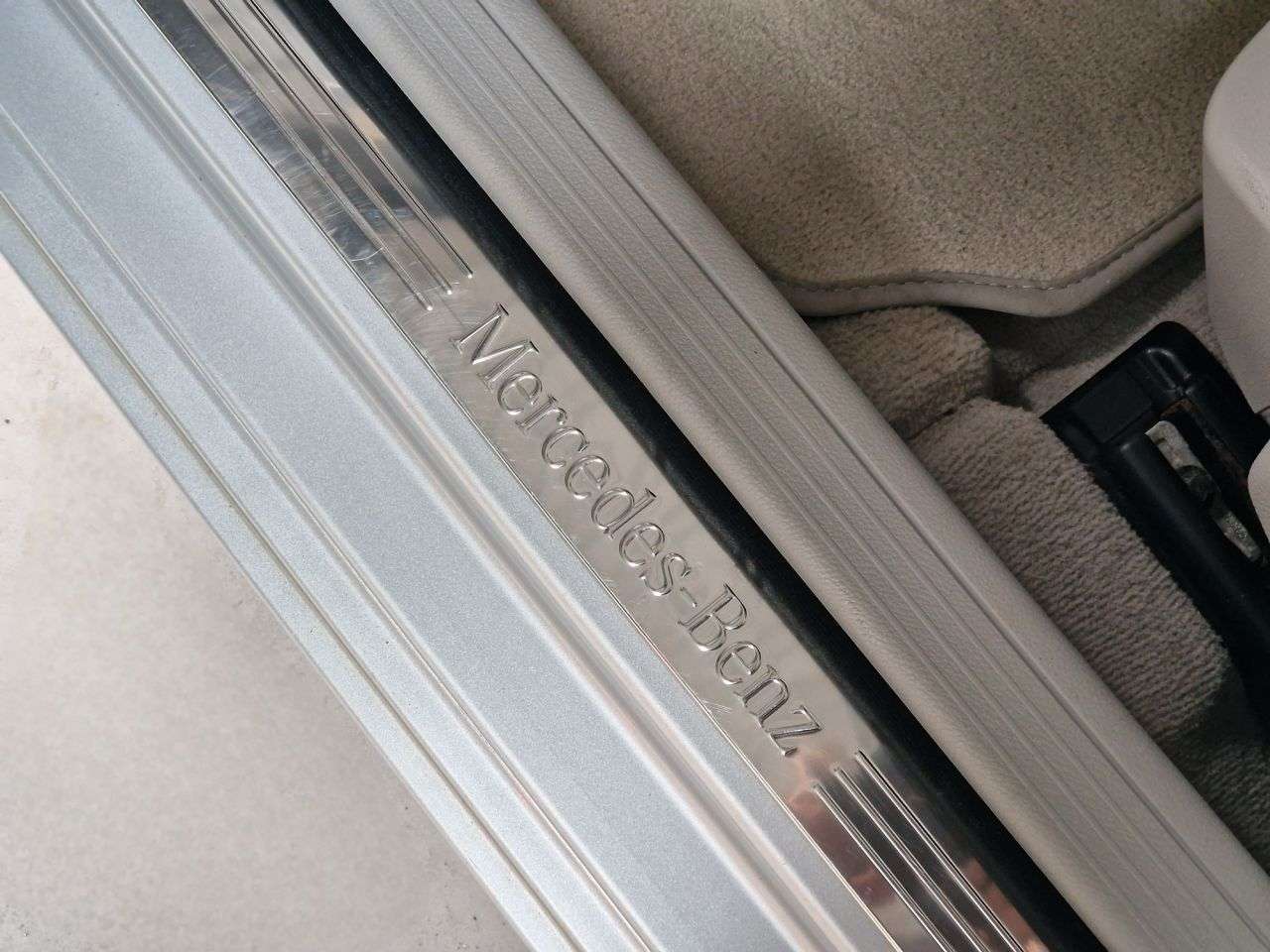 2011 MERCEDES-BENZ C-CLASS 2011 MERCEDES-BENZ C-CLASS