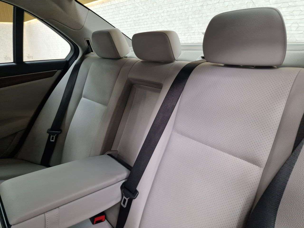 2011 MERCEDES-BENZ C-CLASS 2011 MERCEDES-BENZ C-CLASS