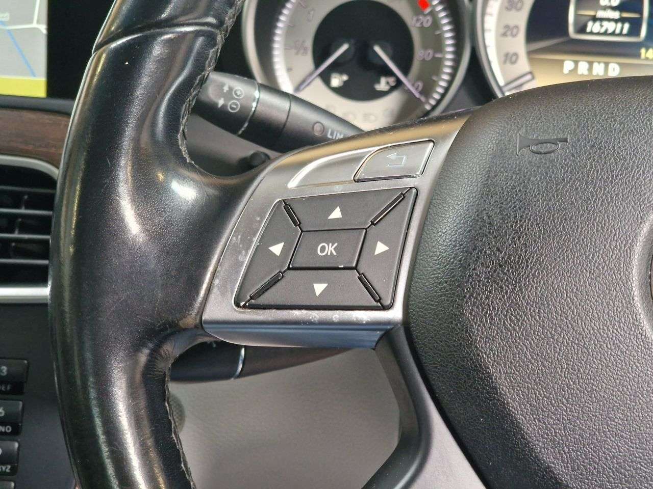 2011 MERCEDES-BENZ C-CLASS 2011 MERCEDES-BENZ C-CLASS