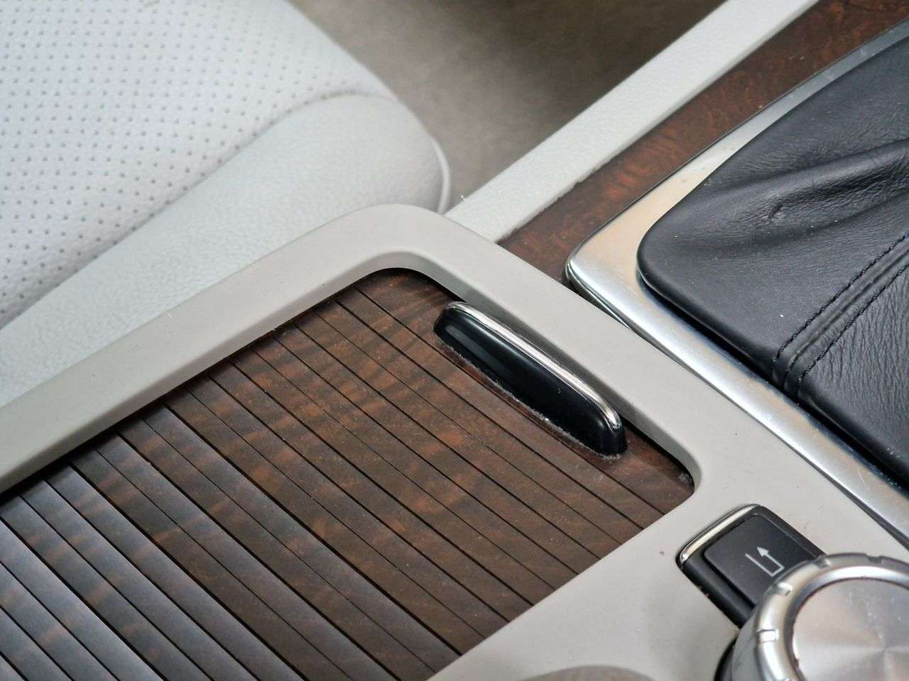 2011 MERCEDES-BENZ C-CLASS 2011 MERCEDES-BENZ C-CLASS