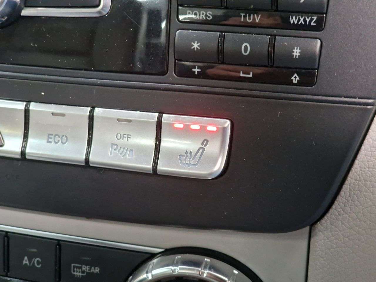 2011 MERCEDES-BENZ C-CLASS 2011 MERCEDES-BENZ C-CLASS