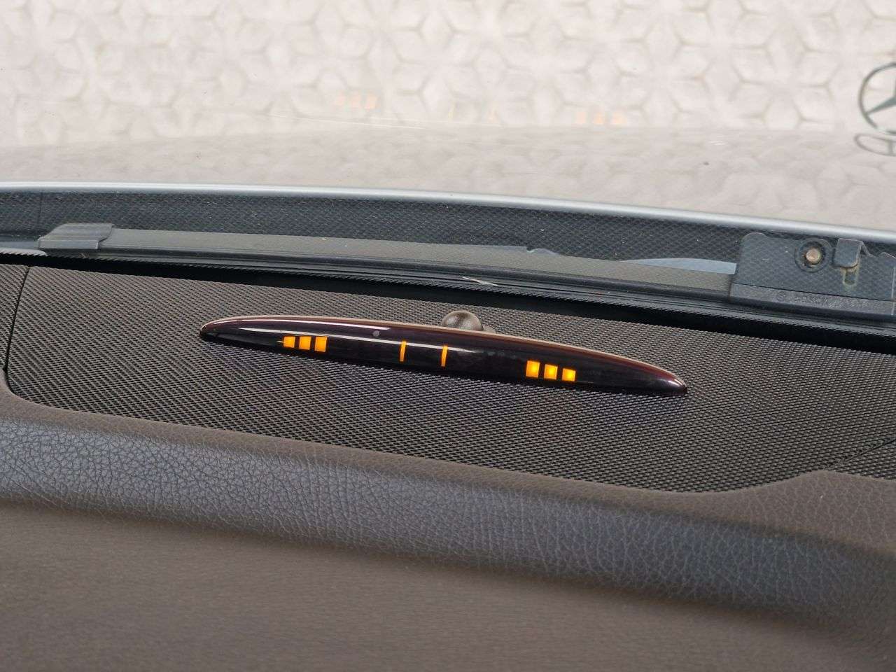 2011 MERCEDES-BENZ C-CLASS 2011 MERCEDES-BENZ C-CLASS