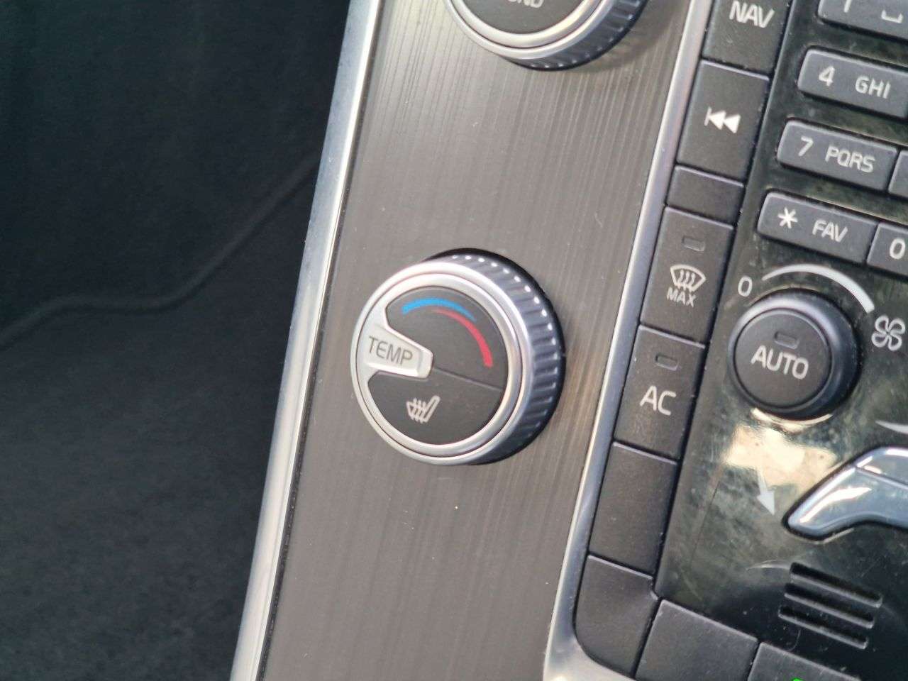 2015 VOLVO XC60 2015 VOLVO XC60