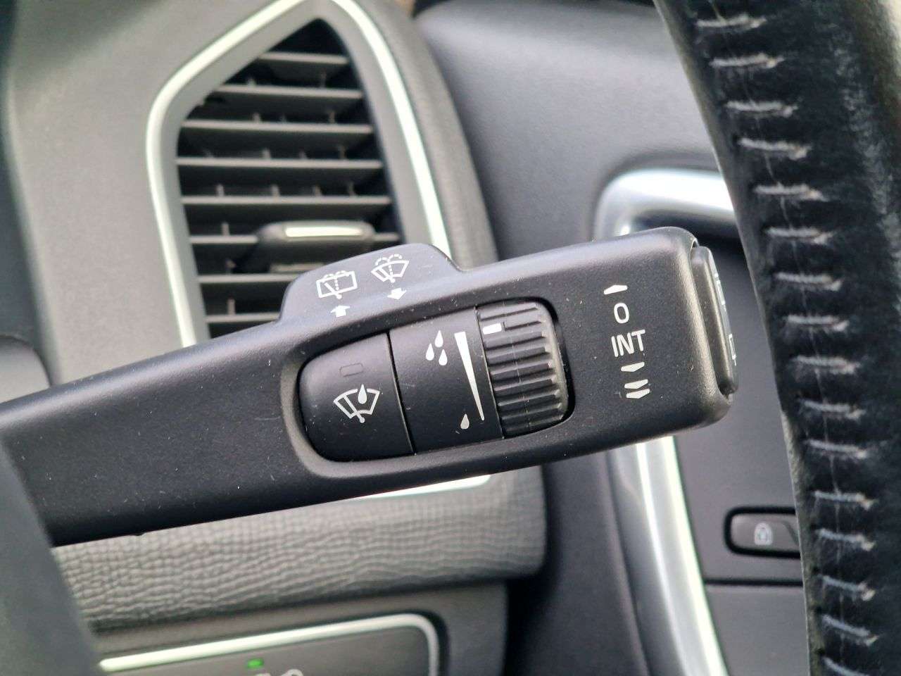 2015 VOLVO XC60 2015 VOLVO XC60