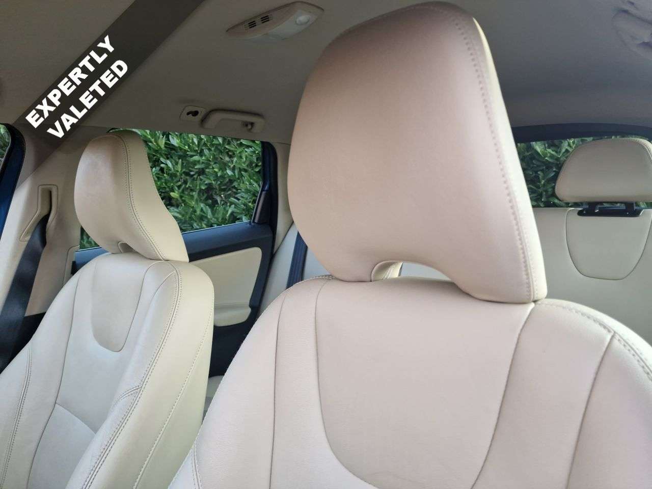 2015 VOLVO XC60 2015 VOLVO XC60