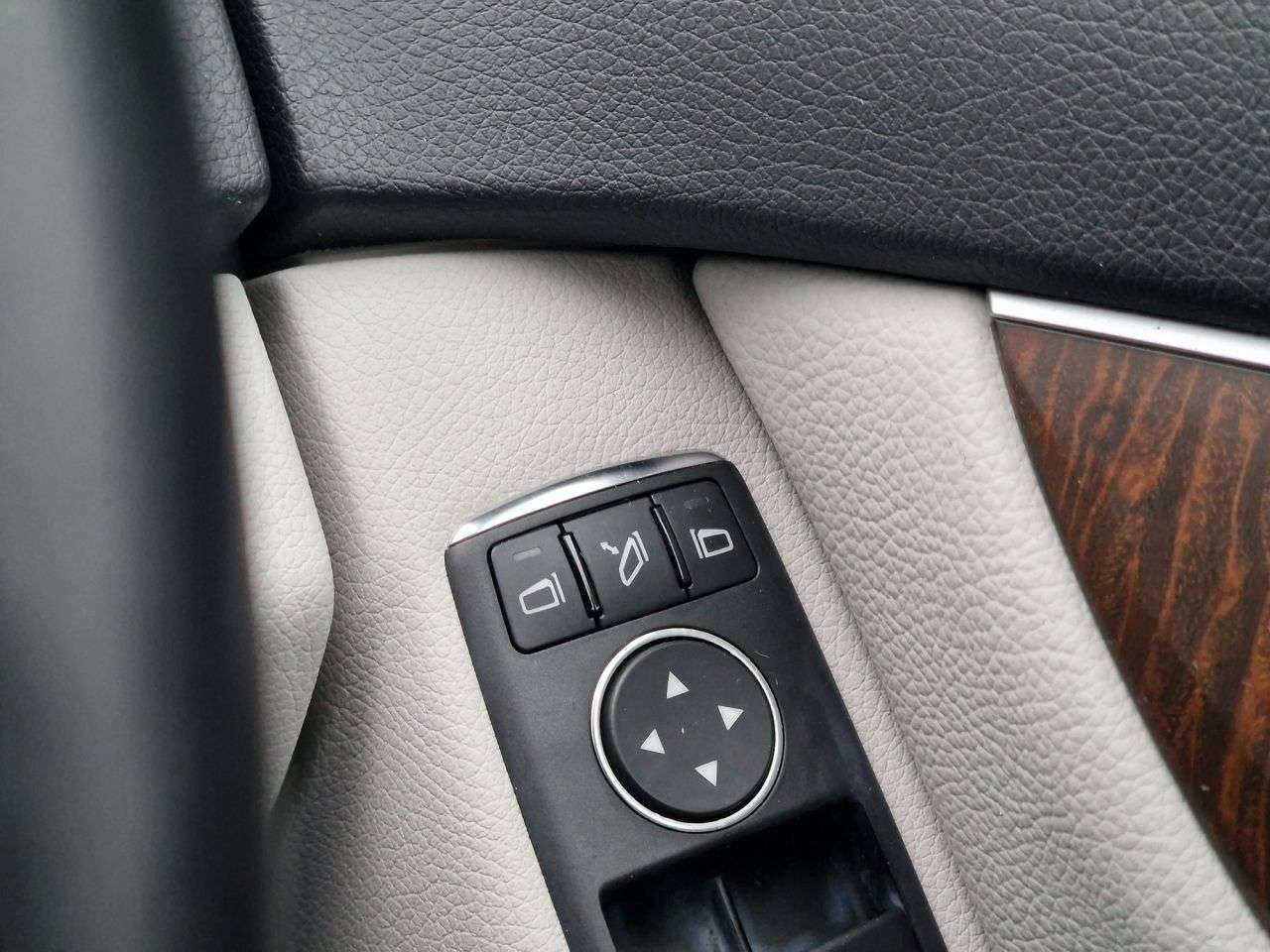 2012 MERCEDES-BENZ C-CLASS 2012 MERCEDES-BENZ C-CLASS