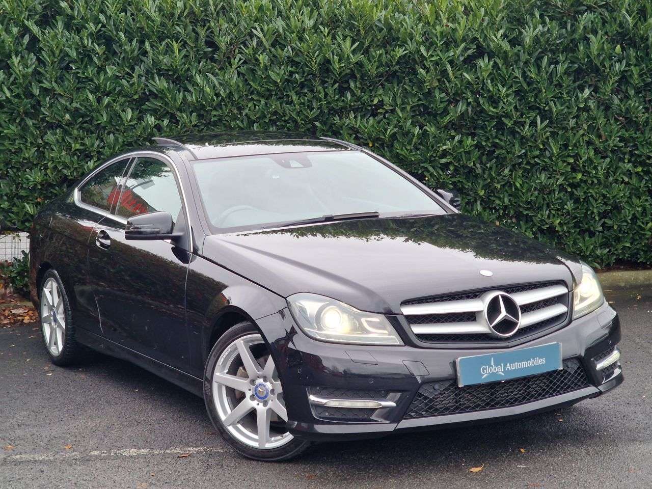 A 2015 MERCEDES-BENZ C-CLASS 2.1 C220 CDI AMG Sport Edition Coupe 2dr Diesel G-Tronic+ Euro 5 (s/s) (170 A 2015 MERCEDES-BENZ C-CLASS 2.1 C220 CDI AMG Sport Edition Coupe 2dr Diesel G-Tronic+ Euro 5 (s/s) (170