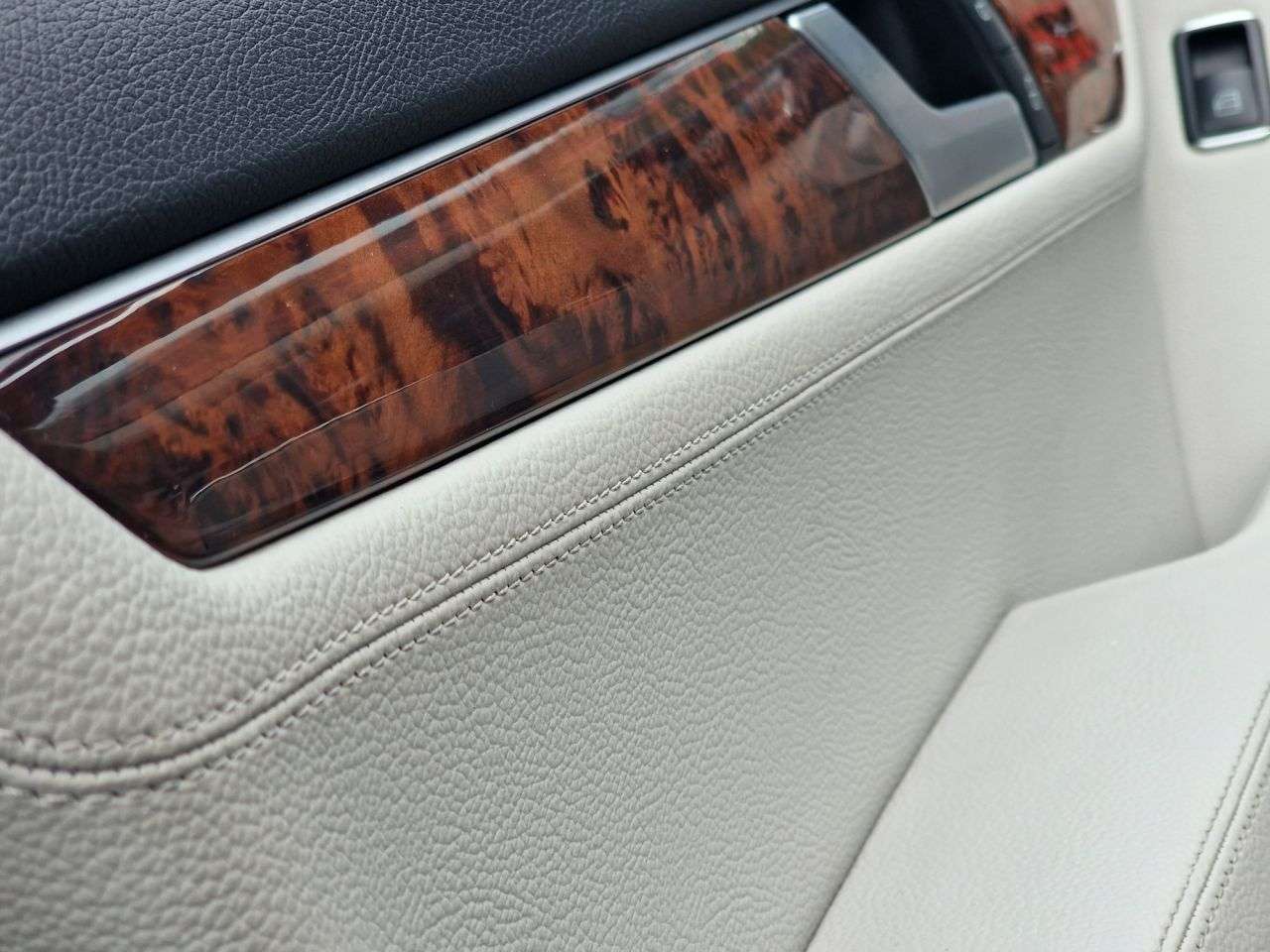 2011 MERCEDES-BENZ C-CLASS 2011 MERCEDES-BENZ C-CLASS