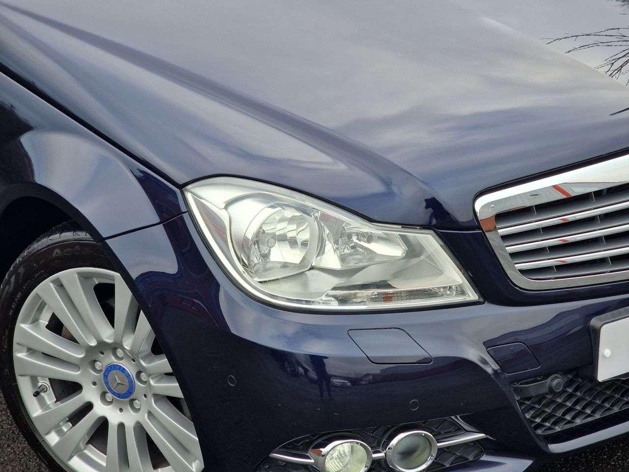 2011 MERCEDES-BENZ C-CLASS 2011 MERCEDES-BENZ C-CLASS