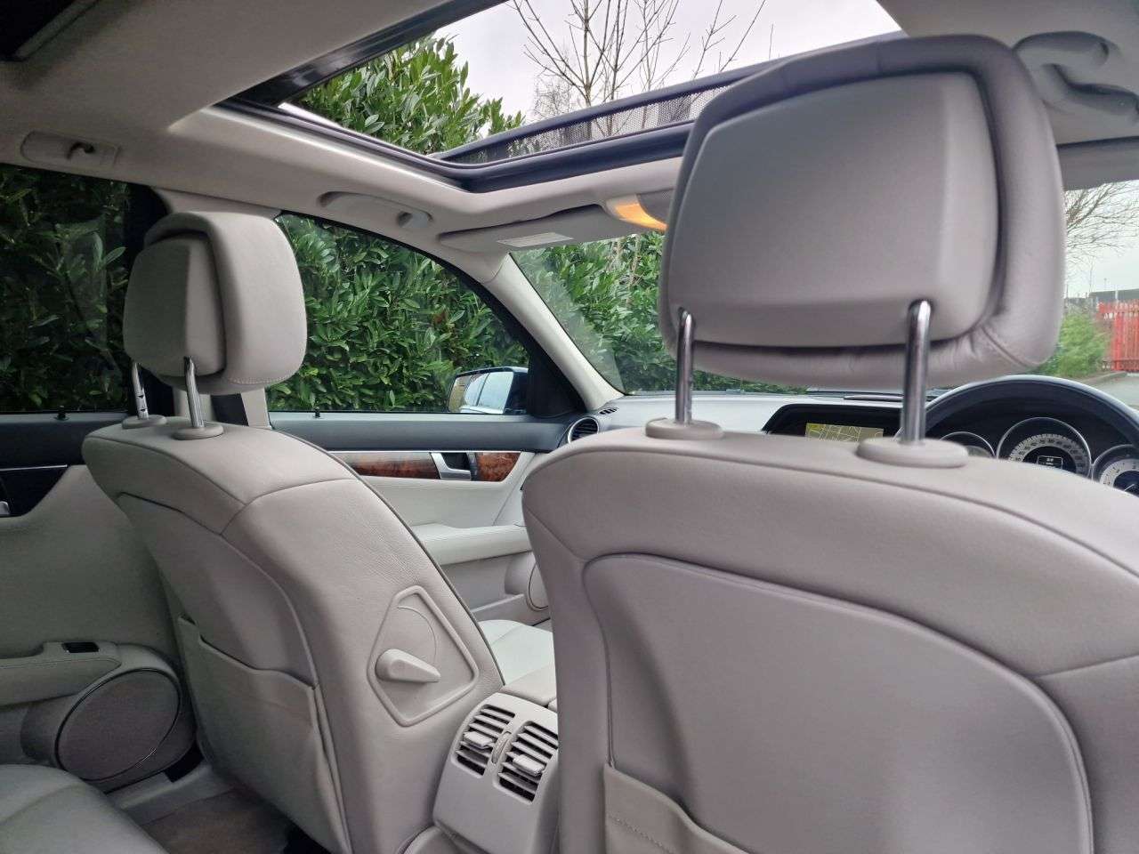 2011 MERCEDES-BENZ C-CLASS 2011 MERCEDES-BENZ C-CLASS