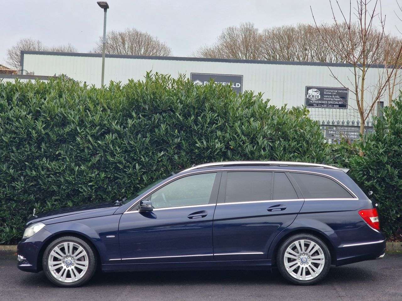 2011 MERCEDES-BENZ C-CLASS 2011 MERCEDES-BENZ C-CLASS