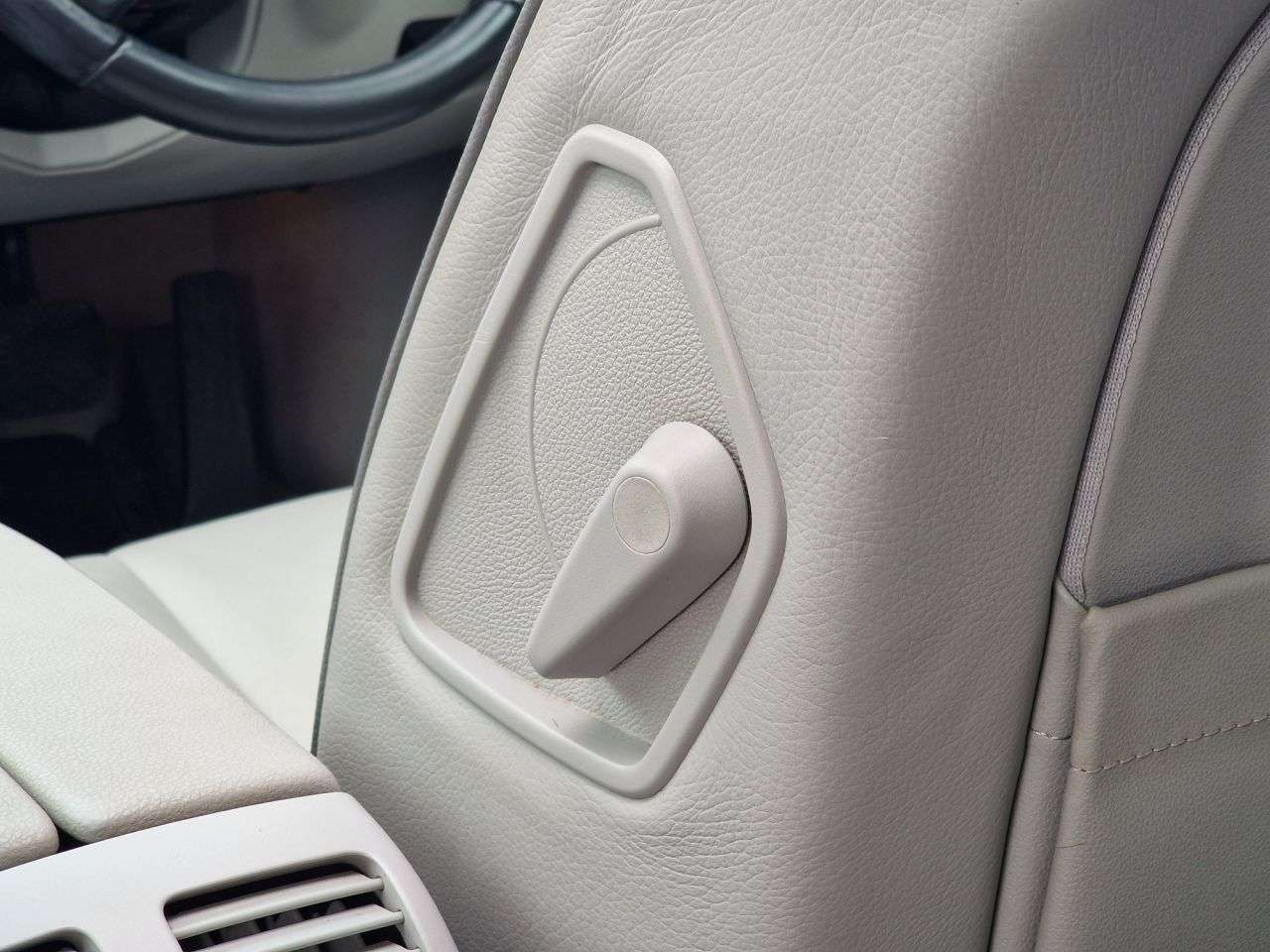 2011 MERCEDES-BENZ C-CLASS 2011 MERCEDES-BENZ C-CLASS