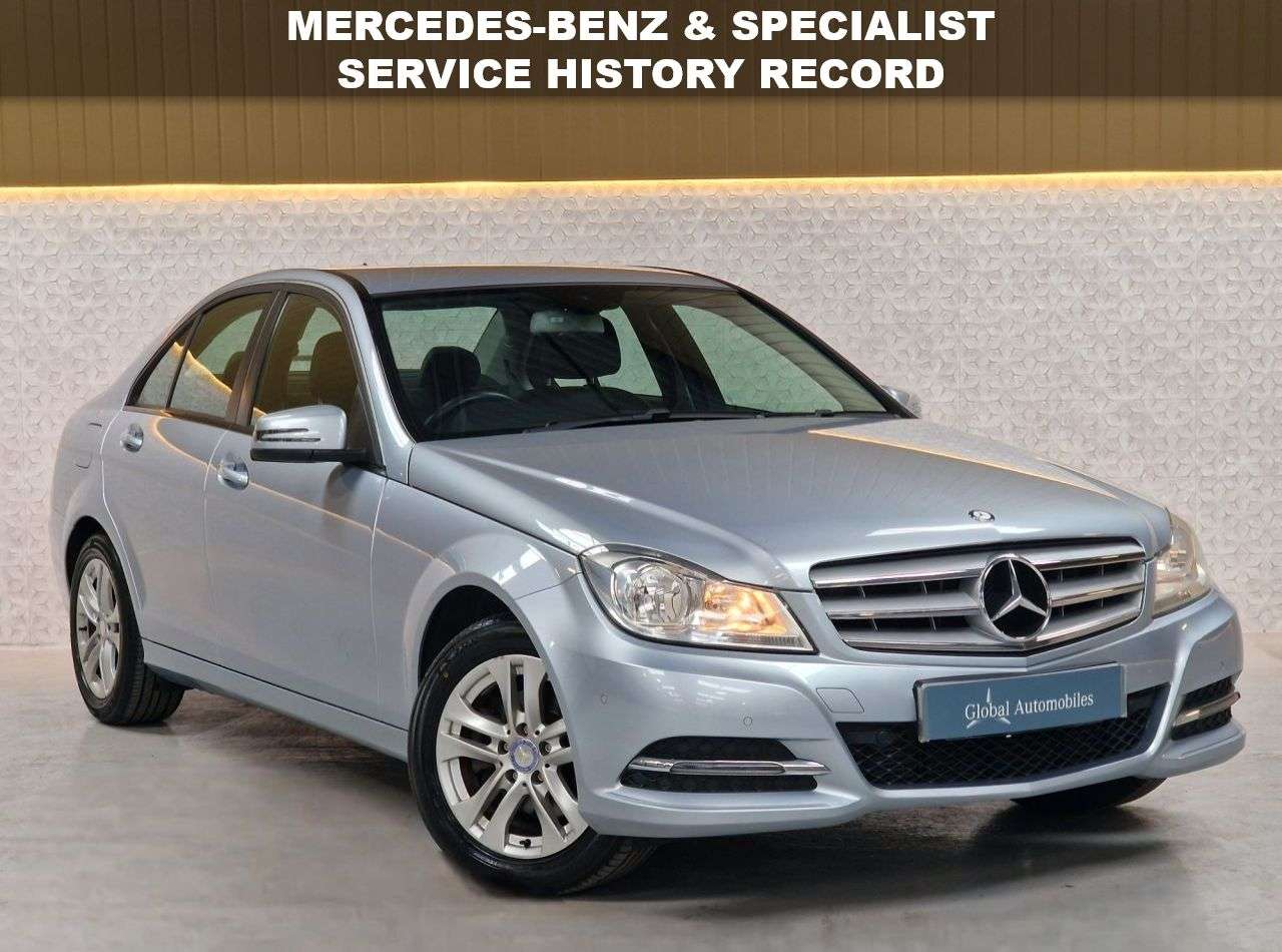A 2014 MERCEDES-BENZ C-CLASS 2.1 C220 CDI Executive SE Saloon 4dr Diesel G-Tronic+ Euro 5 (s/s) (170 ps) A 2014 MERCEDES-BENZ C-CLASS 2.1 C220 CDI Executive SE Saloon 4dr Diesel G-Tronic+ Euro 5 (s/s) (170 ps)