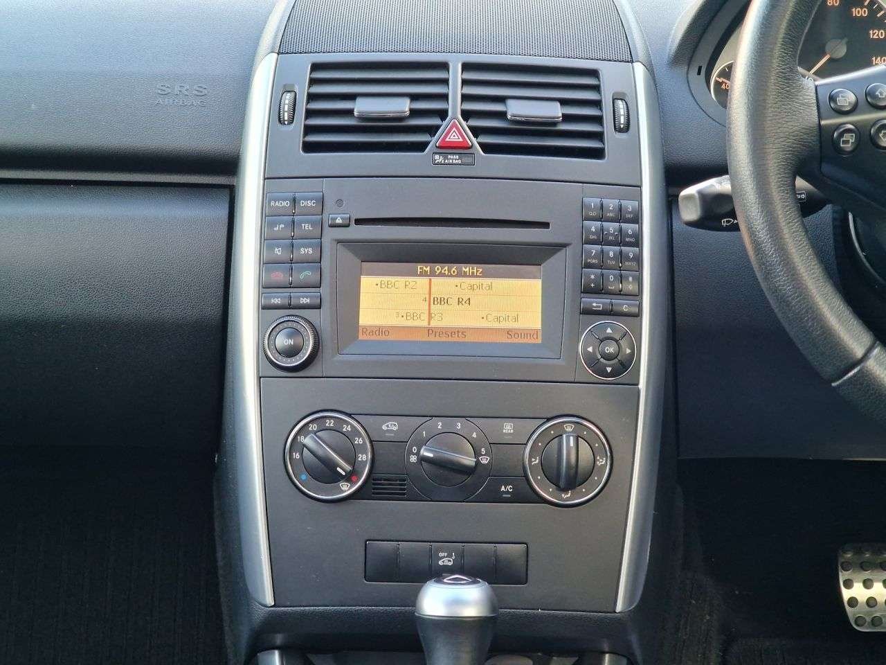 2010 MERCEDES-BENZ A-CLASS 2010 MERCEDES-BENZ A-CLASS