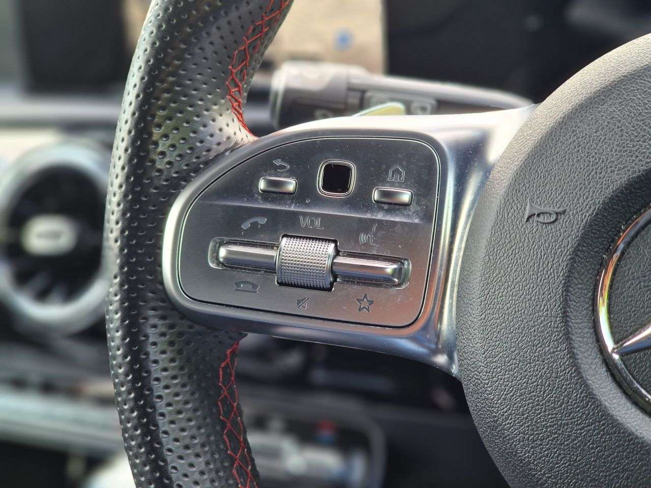 2019 MERCEDES-BENZ A-CLASS 2019 MERCEDES-BENZ A-CLASS