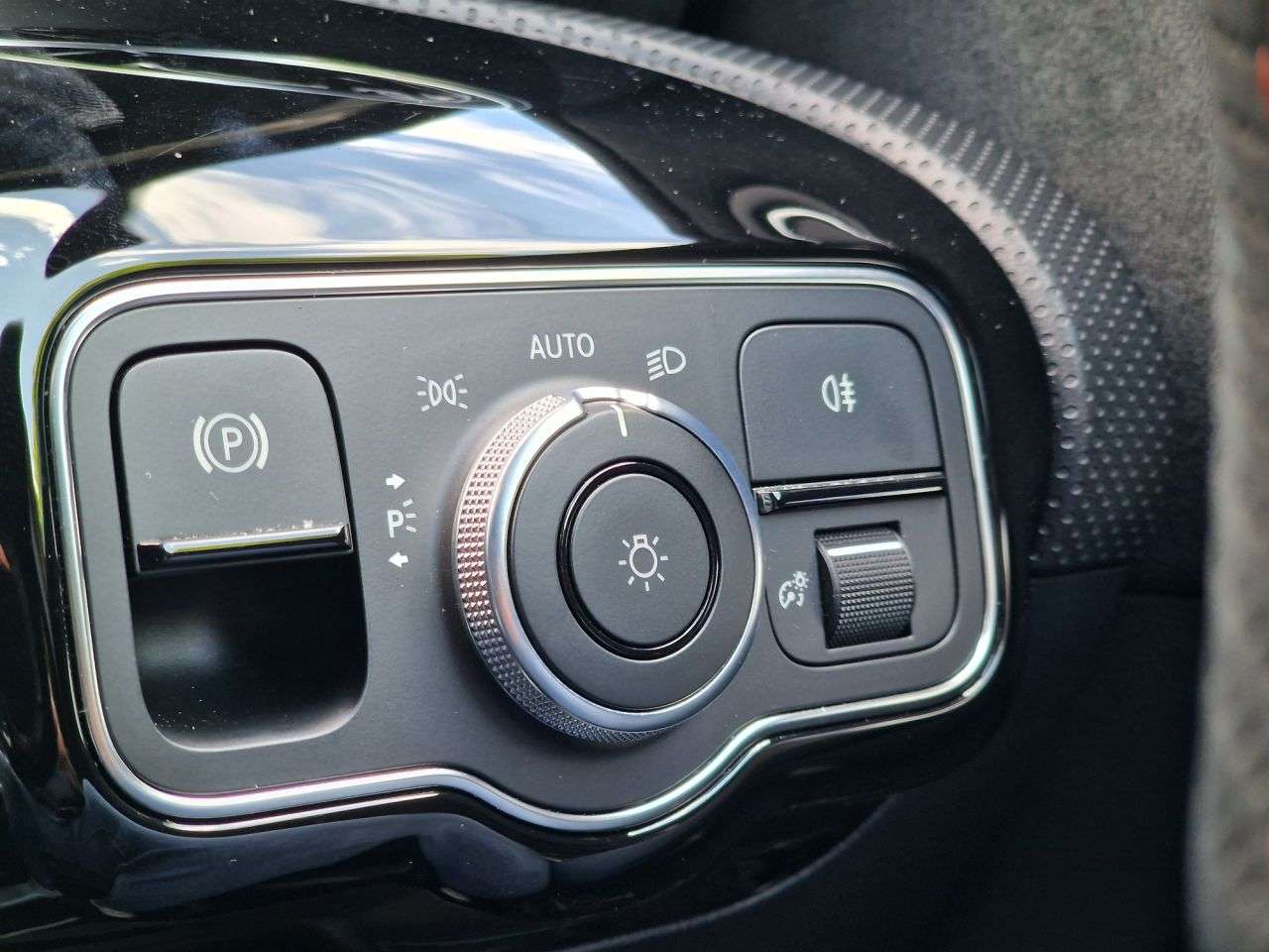 2019 MERCEDES-BENZ A-CLASS 2019 MERCEDES-BENZ A-CLASS