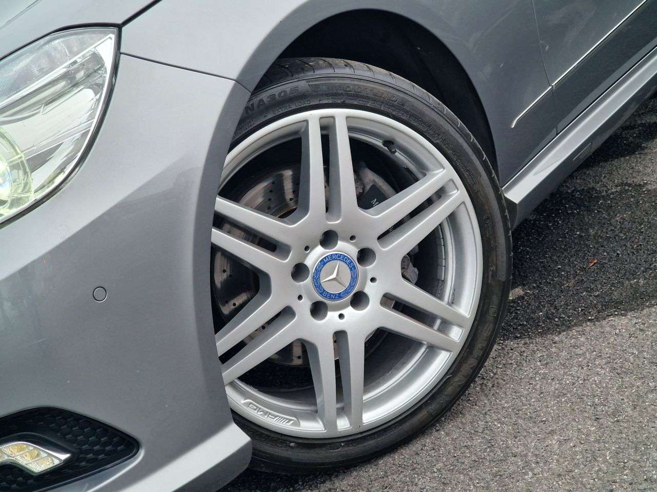 2010 MERCEDES-BENZ E-CLASS 2010 MERCEDES-BENZ E-CLASS