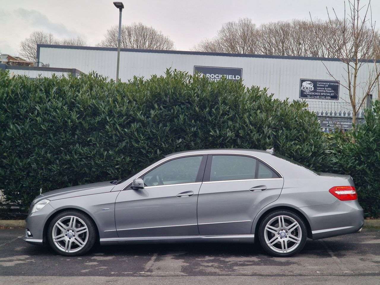 2010 MERCEDES-BENZ E-CLASS 2010 MERCEDES-BENZ E-CLASS