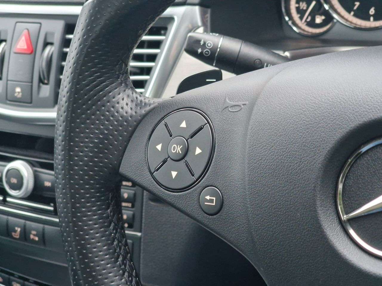 2010 MERCEDES-BENZ E-CLASS 2010 MERCEDES-BENZ E-CLASS