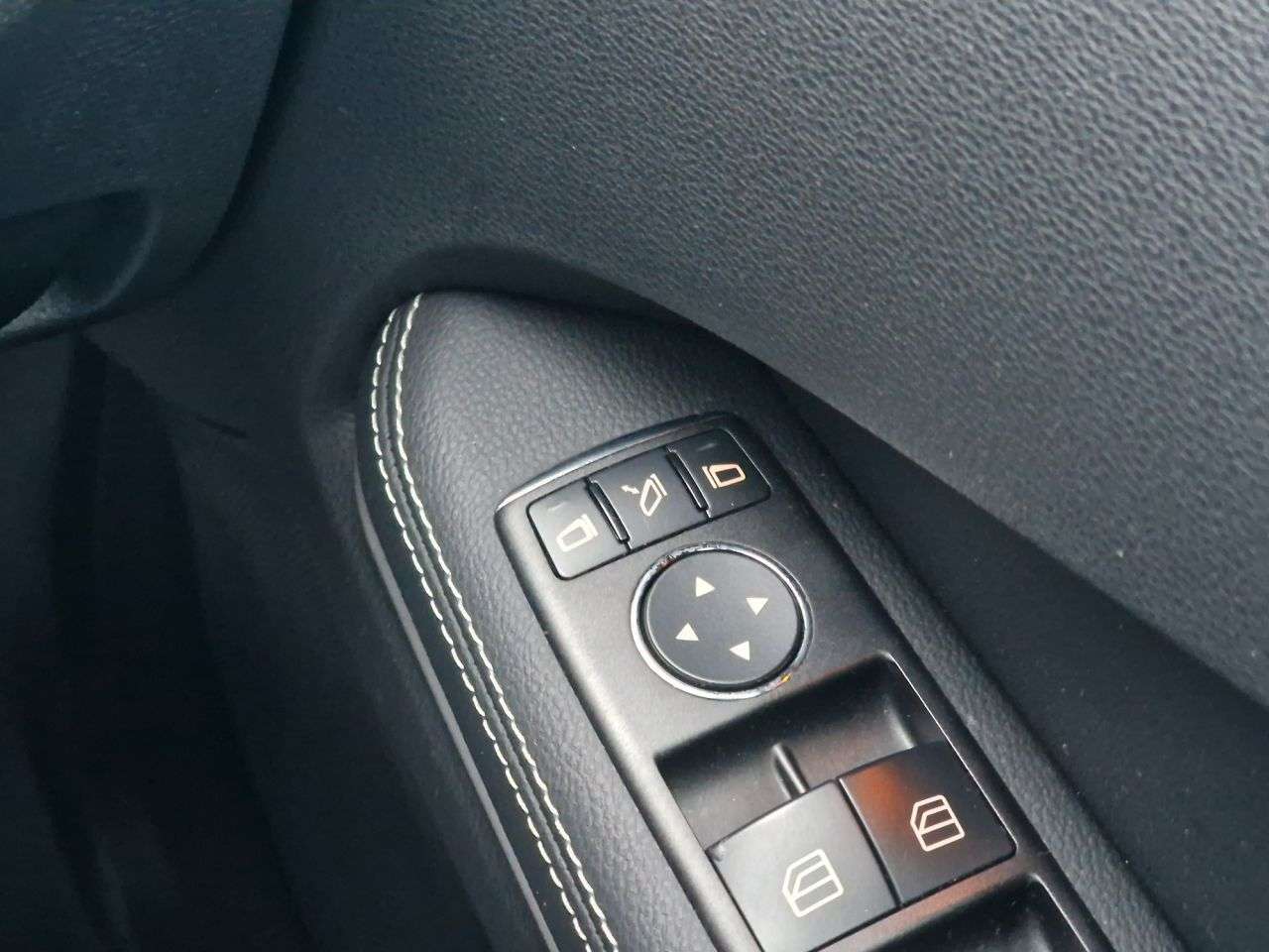 2010 MERCEDES-BENZ E-CLASS 2010 MERCEDES-BENZ E-CLASS