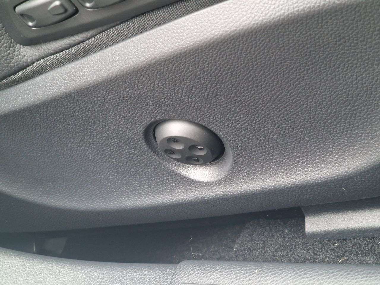 2016 MERCEDES-BENZ A-CLASS 2016 MERCEDES-BENZ A-CLASS