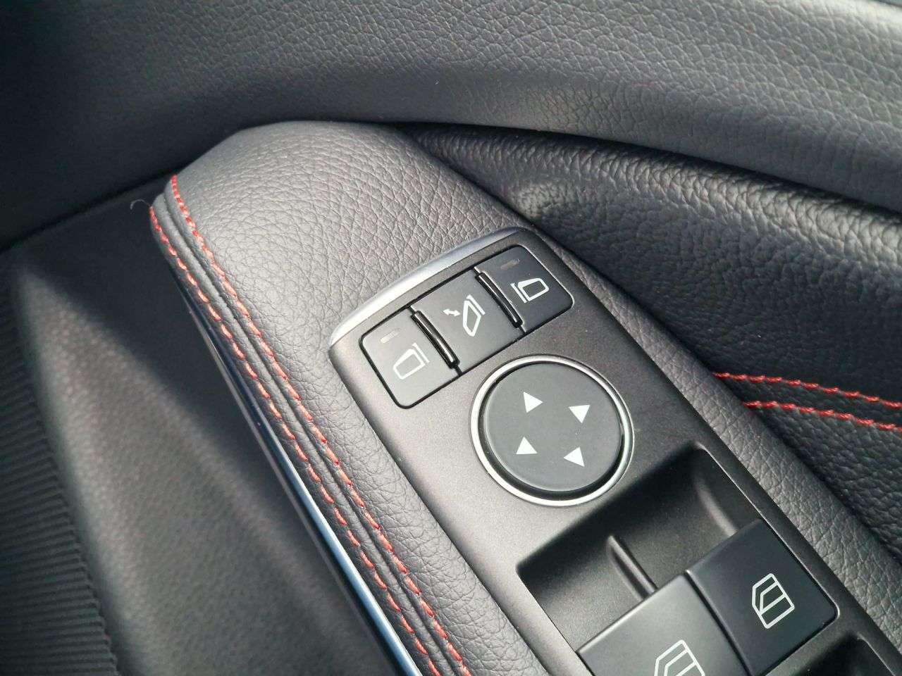 2016 MERCEDES-BENZ A-CLASS 2016 MERCEDES-BENZ A-CLASS