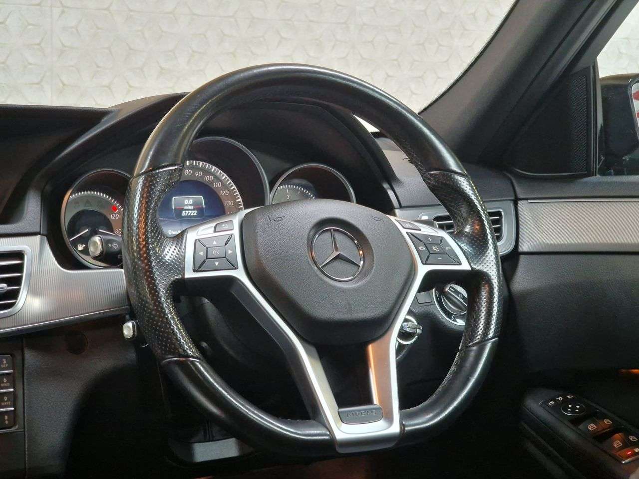 2015 MERCEDES-BENZ E-CLASS 2015 MERCEDES-BENZ E-CLASS