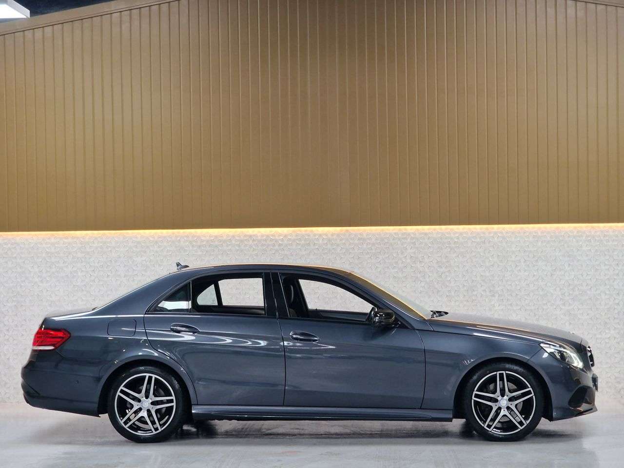 2015 MERCEDES-BENZ E-CLASS 2015 MERCEDES-BENZ E-CLASS