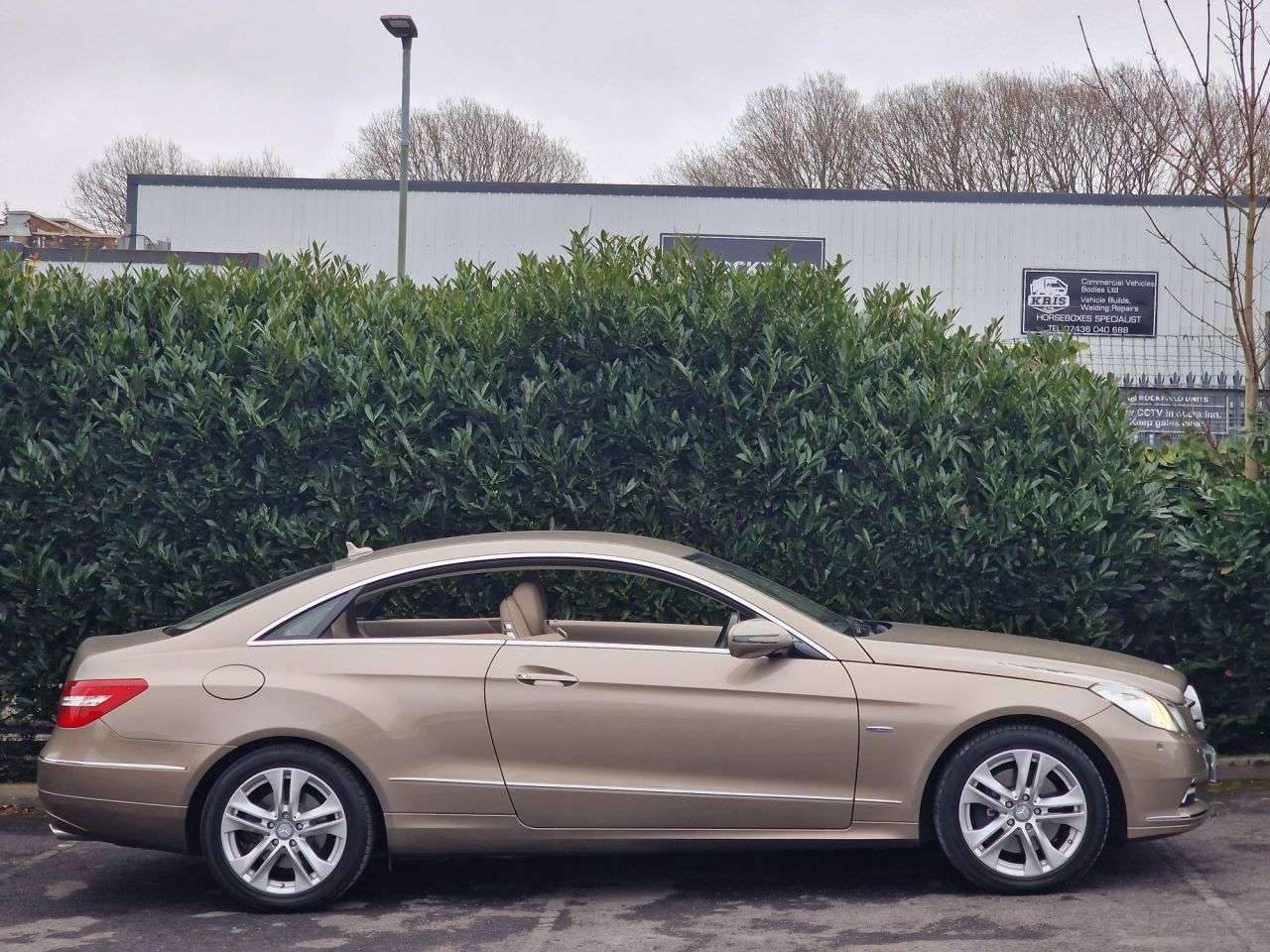 2009 MERCEDES-BENZ E-CLASS 2009 MERCEDES-BENZ E-CLASS