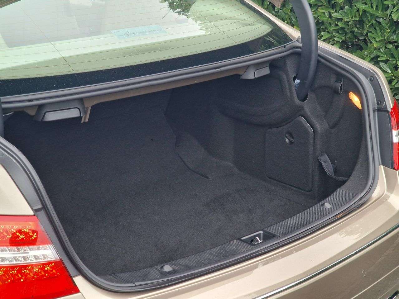 2009 MERCEDES-BENZ E-CLASS 2009 MERCEDES-BENZ E-CLASS