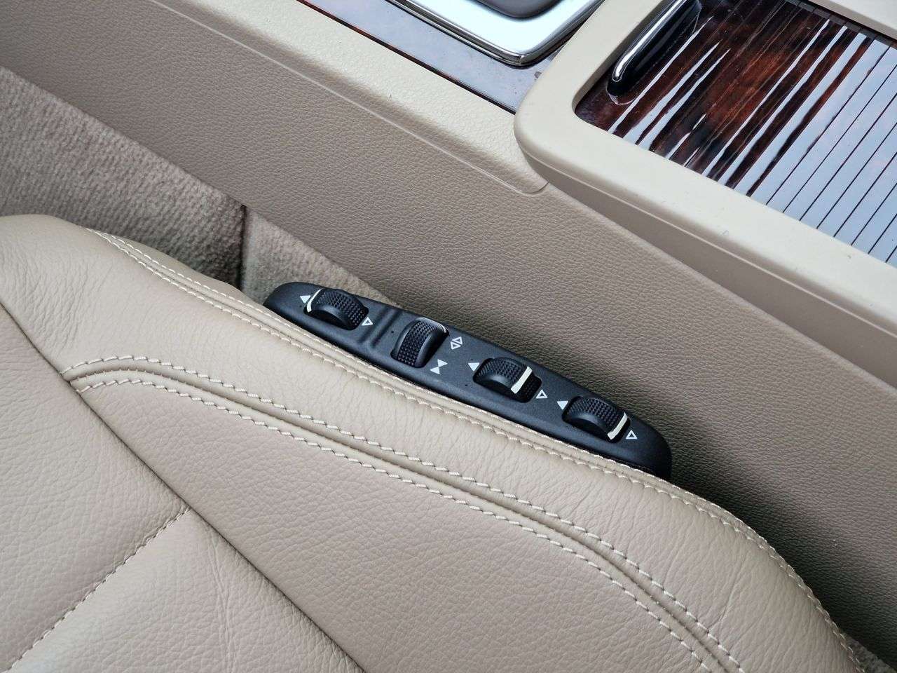 2009 MERCEDES-BENZ E-CLASS 2009 MERCEDES-BENZ E-CLASS