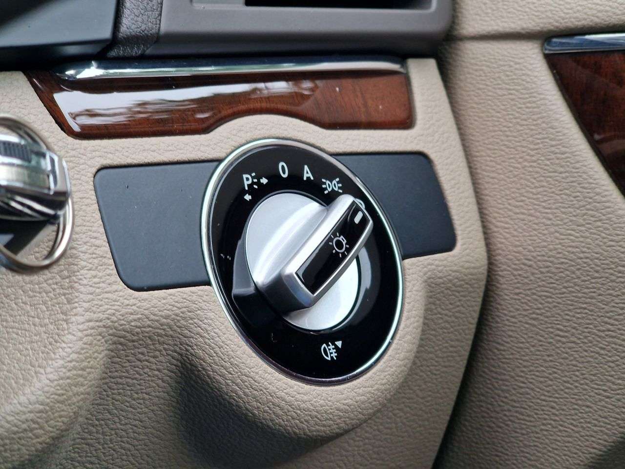 2009 MERCEDES-BENZ E-CLASS 2009 MERCEDES-BENZ E-CLASS