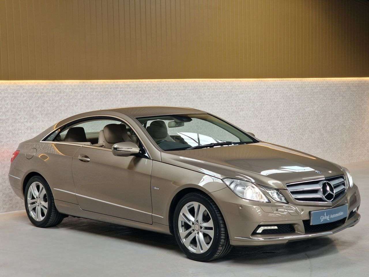 2009 MERCEDES-BENZ E-CLASS 2009 MERCEDES-BENZ E-CLASS