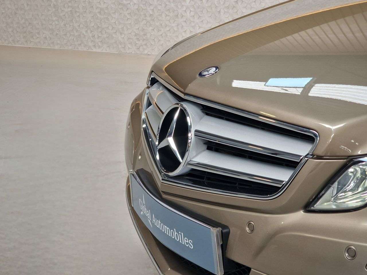 2009 MERCEDES-BENZ E-CLASS 2009 MERCEDES-BENZ E-CLASS