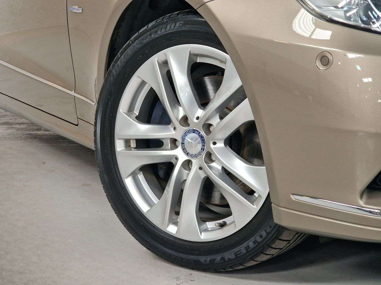 2009 MERCEDES-BENZ E-CLASS 2009 MERCEDES-BENZ E-CLASS