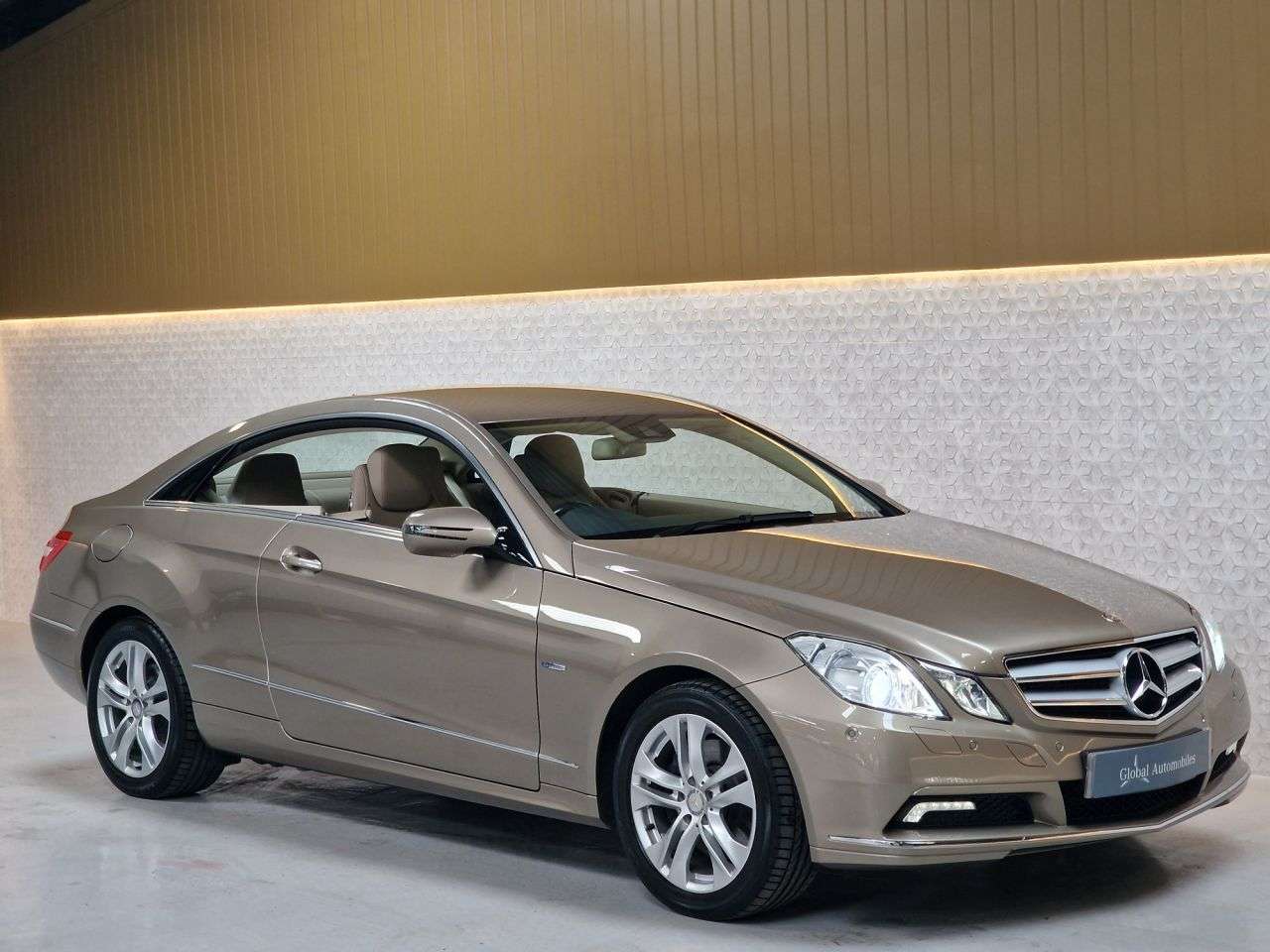 2009 MERCEDES-BENZ E-CLASS 2009 MERCEDES-BENZ E-CLASS