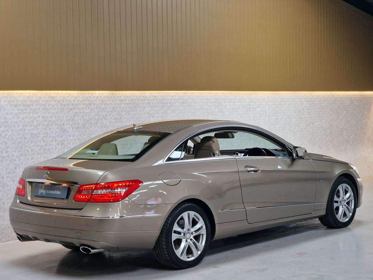 2009 MERCEDES-BENZ E-CLASS 2009 MERCEDES-BENZ E-CLASS