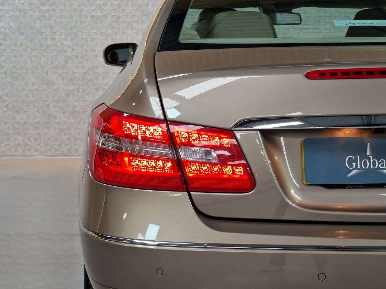 2009 MERCEDES-BENZ E-CLASS 2009 MERCEDES-BENZ E-CLASS