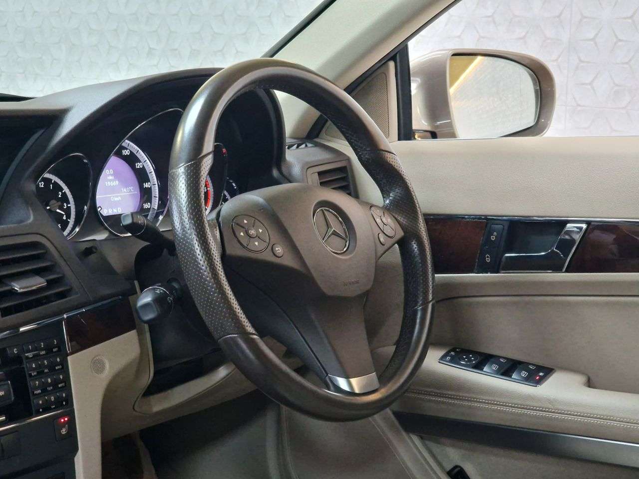 2009 MERCEDES-BENZ E-CLASS 2009 MERCEDES-BENZ E-CLASS