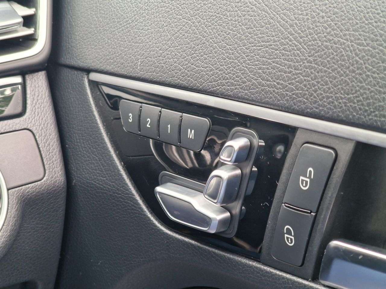 2014 MERCEDES-BENZ E-CLASS 2014 MERCEDES-BENZ E-CLASS