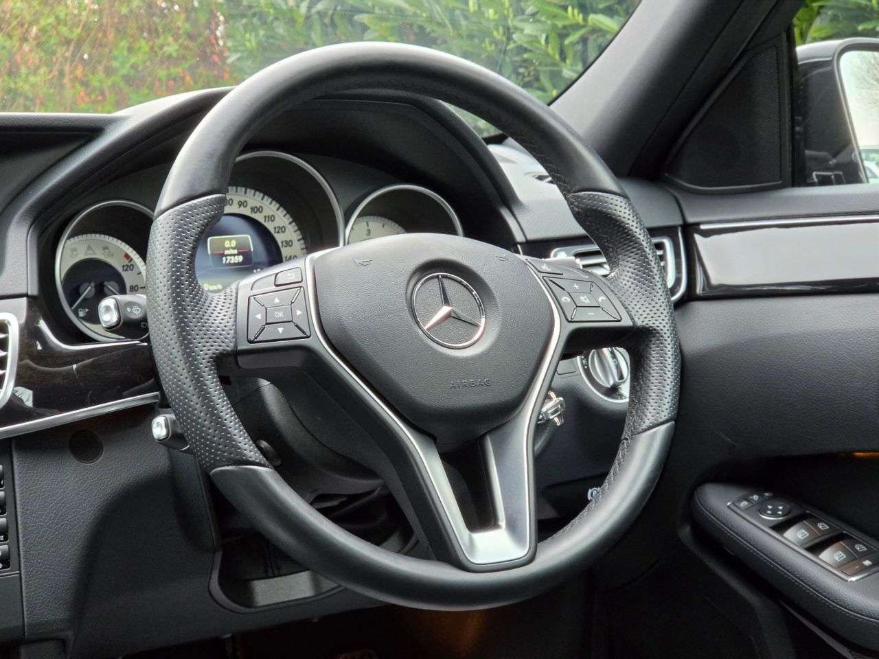 2013 MERCEDES-BENZ E-CLASS 2013 MERCEDES-BENZ E-CLASS