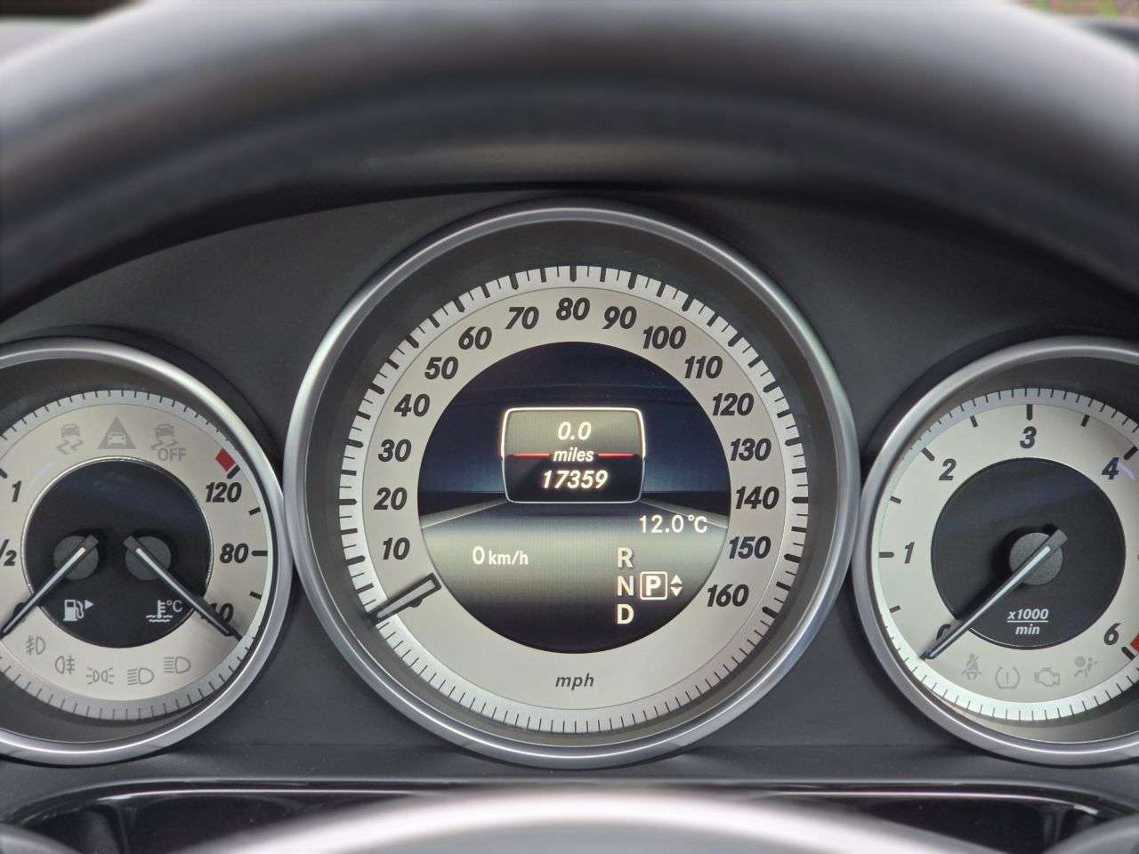 2013 MERCEDES-BENZ E-CLASS 2013 MERCEDES-BENZ E-CLASS