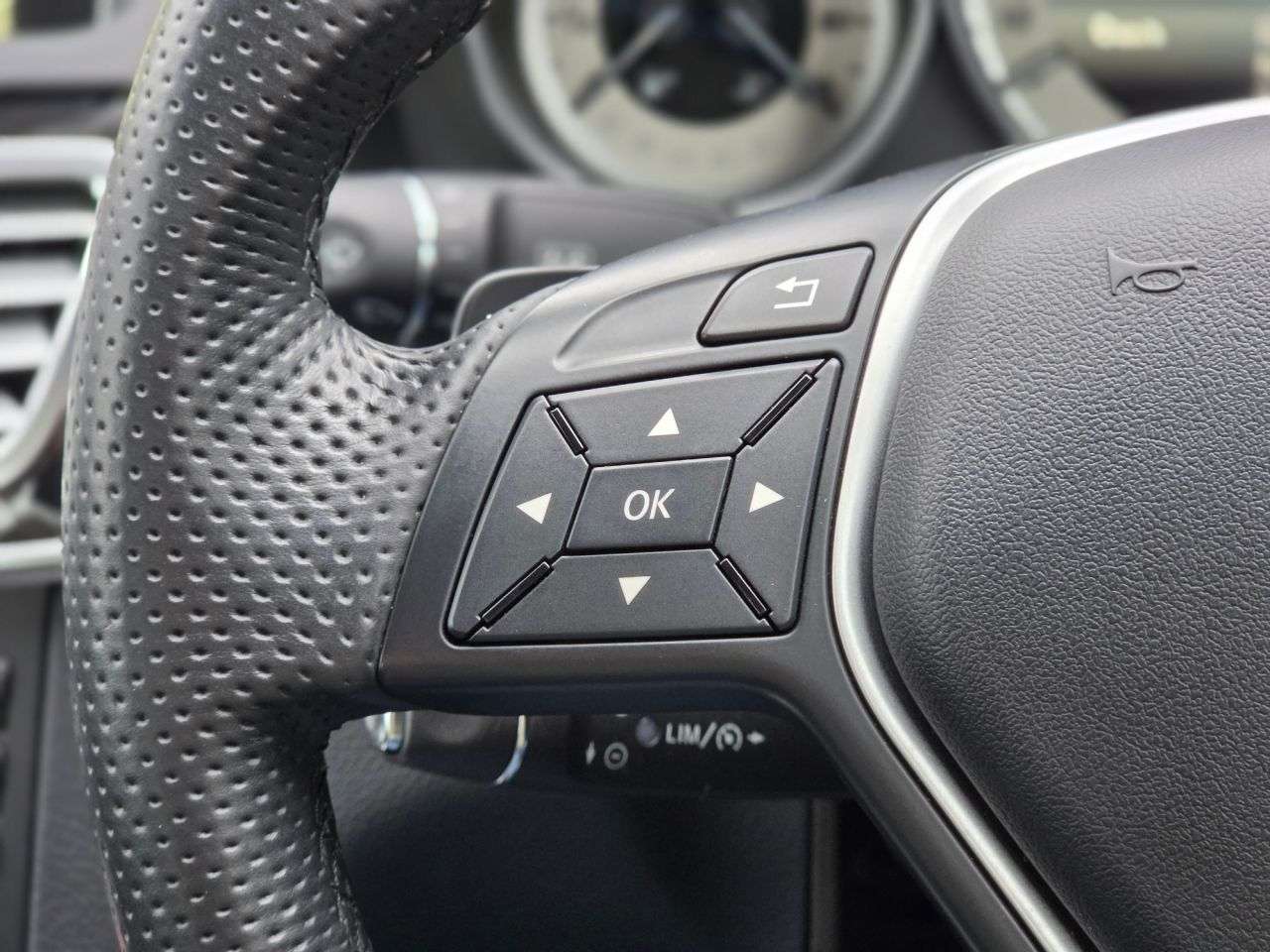 2013 MERCEDES-BENZ E-CLASS 2013 MERCEDES-BENZ E-CLASS