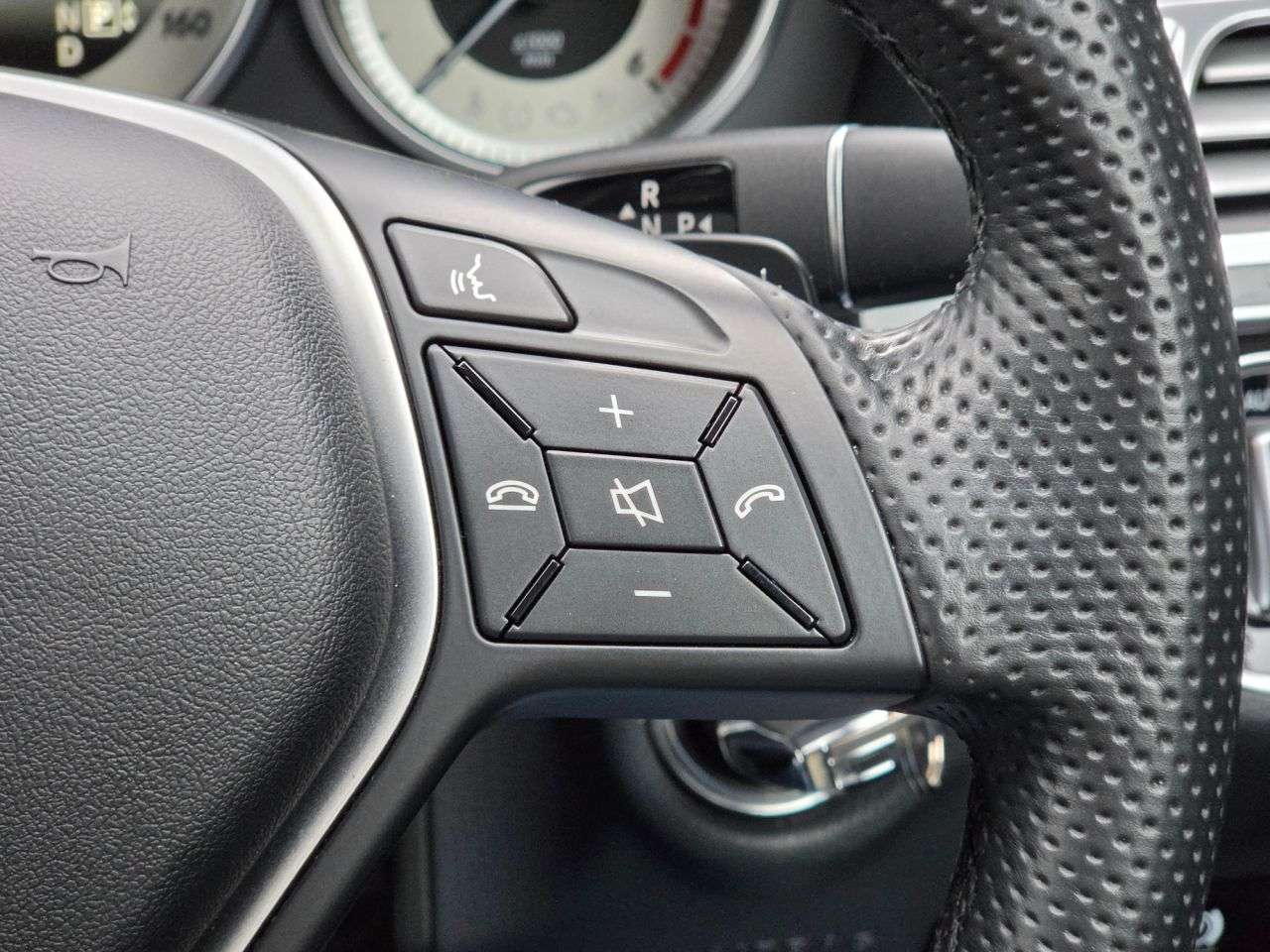 2013 MERCEDES-BENZ E-CLASS 2013 MERCEDES-BENZ E-CLASS