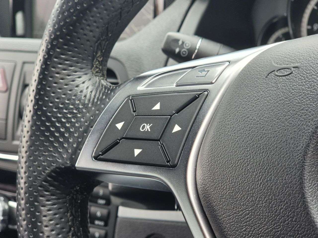 2012 MERCEDES-BENZ E-CLASS 2012 MERCEDES-BENZ E-CLASS