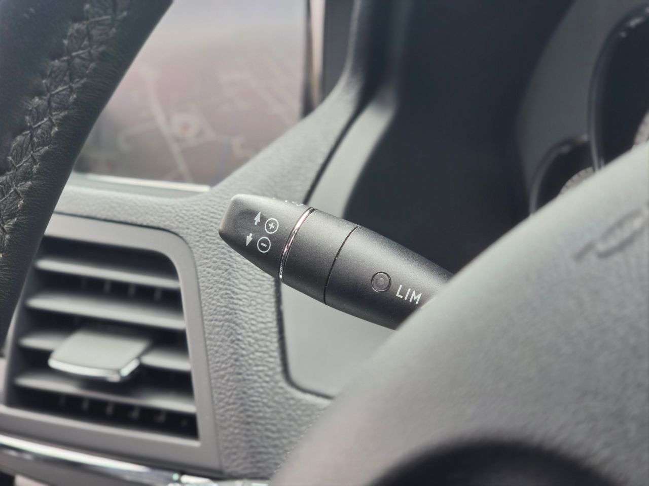 2012 MERCEDES-BENZ E-CLASS 2012 MERCEDES-BENZ E-CLASS