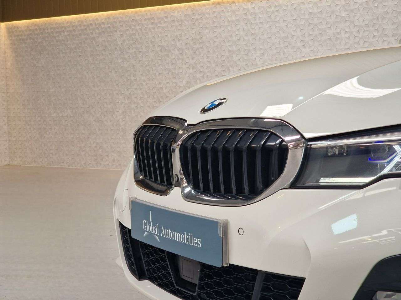 2019 BMW 3 SERIES 2019 BMW 3 SERIES