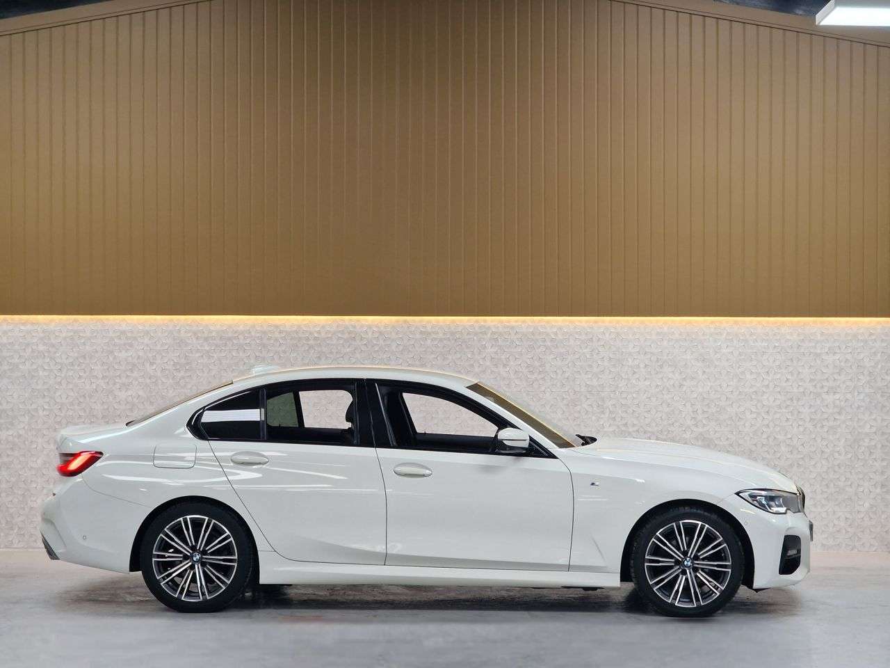 2019 BMW 3 SERIES 2019 BMW 3 SERIES