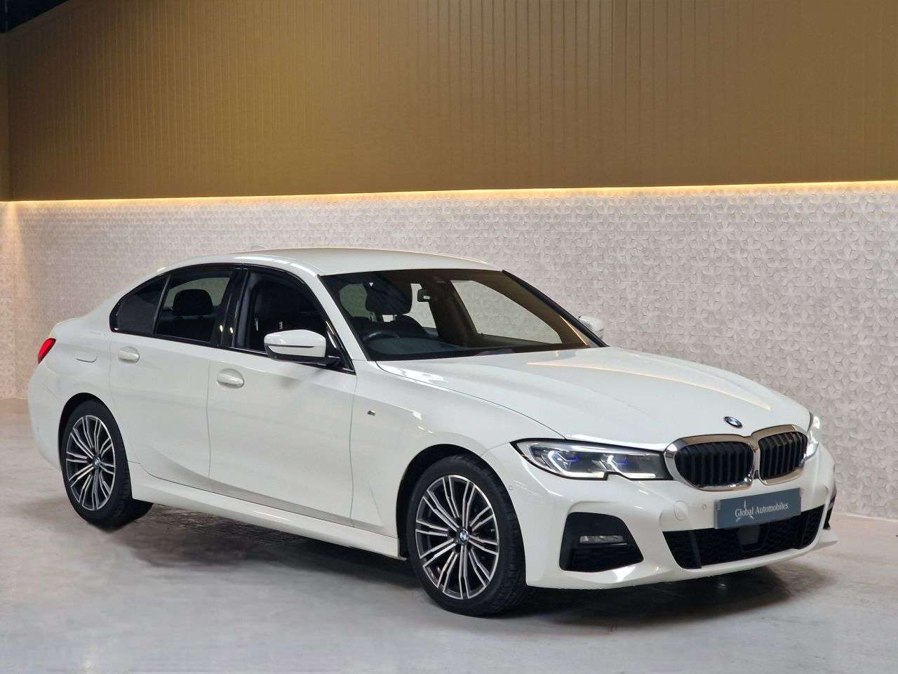 2019 BMW 3 SERIES 2019 BMW 3 SERIES