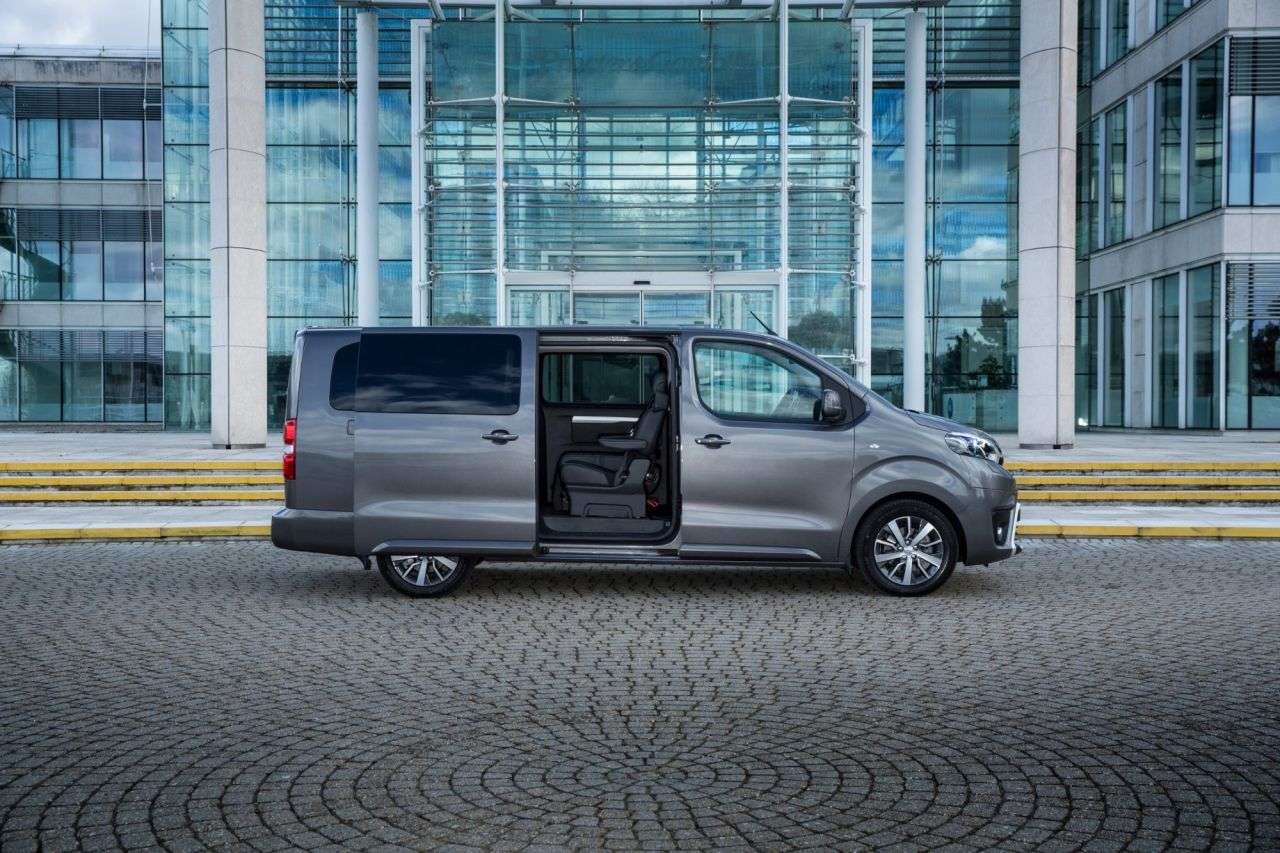 2019 TOYOTA PROACE VERSO 2019 TOYOTA PROACE VERSO